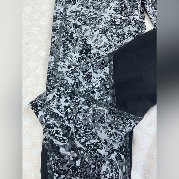 LULULEMON pace rival crop 22” - Picture 5 of 6